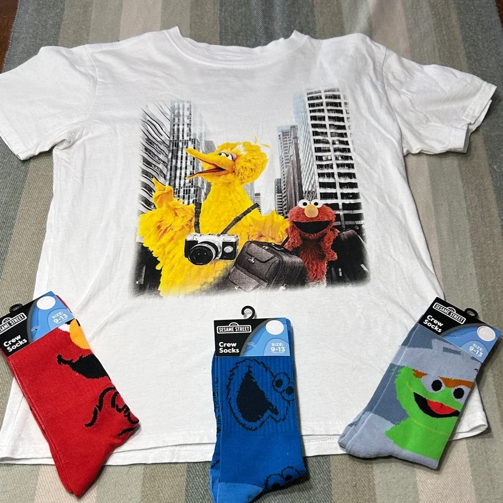 Sesame Street White Tee with Big Bird and Elmo Plus Colorful Socks- - Picture 1 of 3